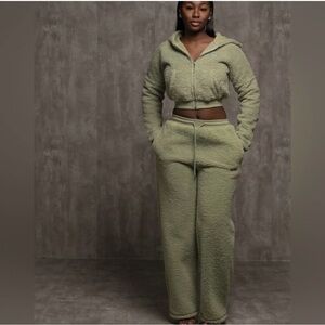 Milano Di Rouge Olive Green Fleece Track Suit